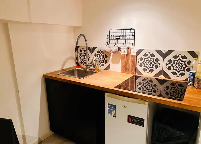 5- Les Erables Mauves アパート *